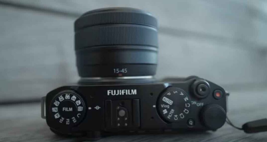 The Fujifilm X M5 Mirrorless Camera 2